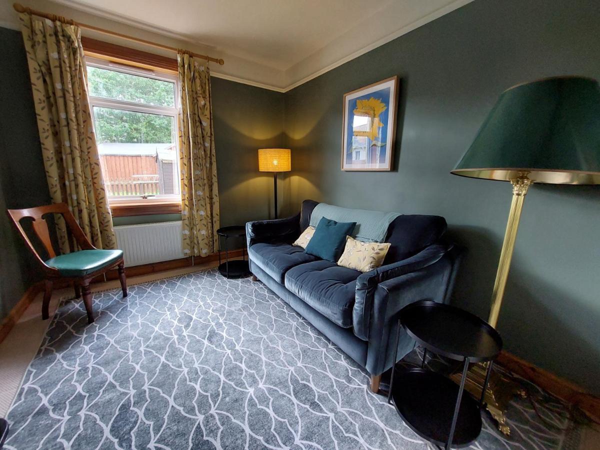 Cosy Flat In Innerleithen Bagian luar foto
